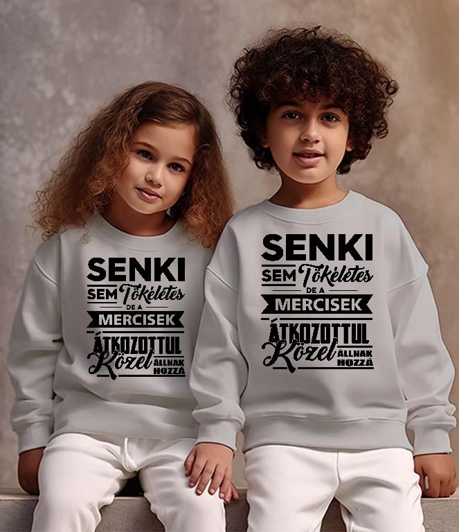 Senki sem Tökéletes, de a Mercisek - Mercedes-Benz Gyerek Pulóver