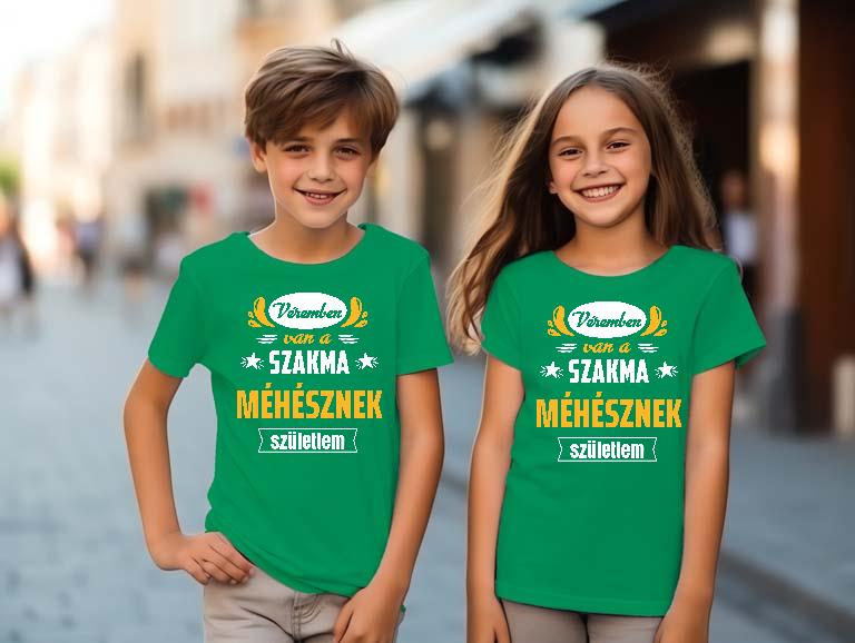 Véremben van a szakma Méhész - Méhész Gyerek Környakú Póló