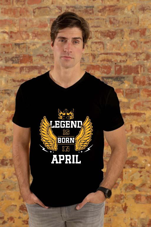 Legend is born in April - Születésnap Április Férfi V-nyakú Póló