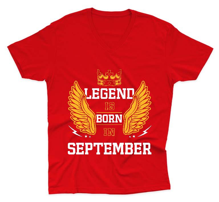 Legend is born in September - Születésnap Szeptember Férfi V-nyakú Póló