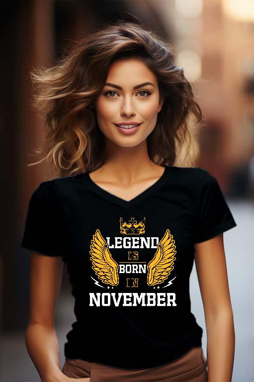 Legend is born in November - Születésnap November Női V-nyakú Póló