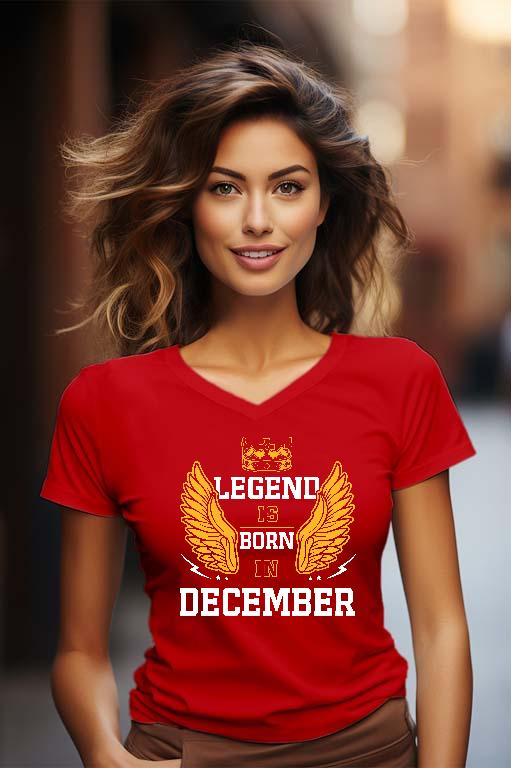 Legend is born in December - Születésnap December Női V-nyakú Póló